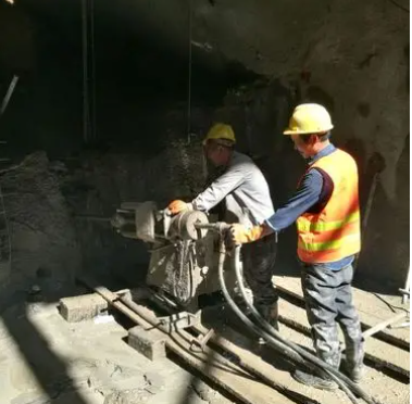 木垒水下抗分散灌浆料特点 水下不分散注浆料介绍